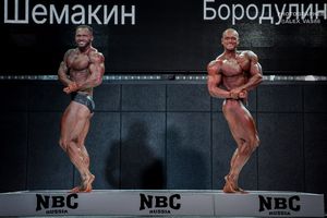 CLASSIC PHYSIQUE